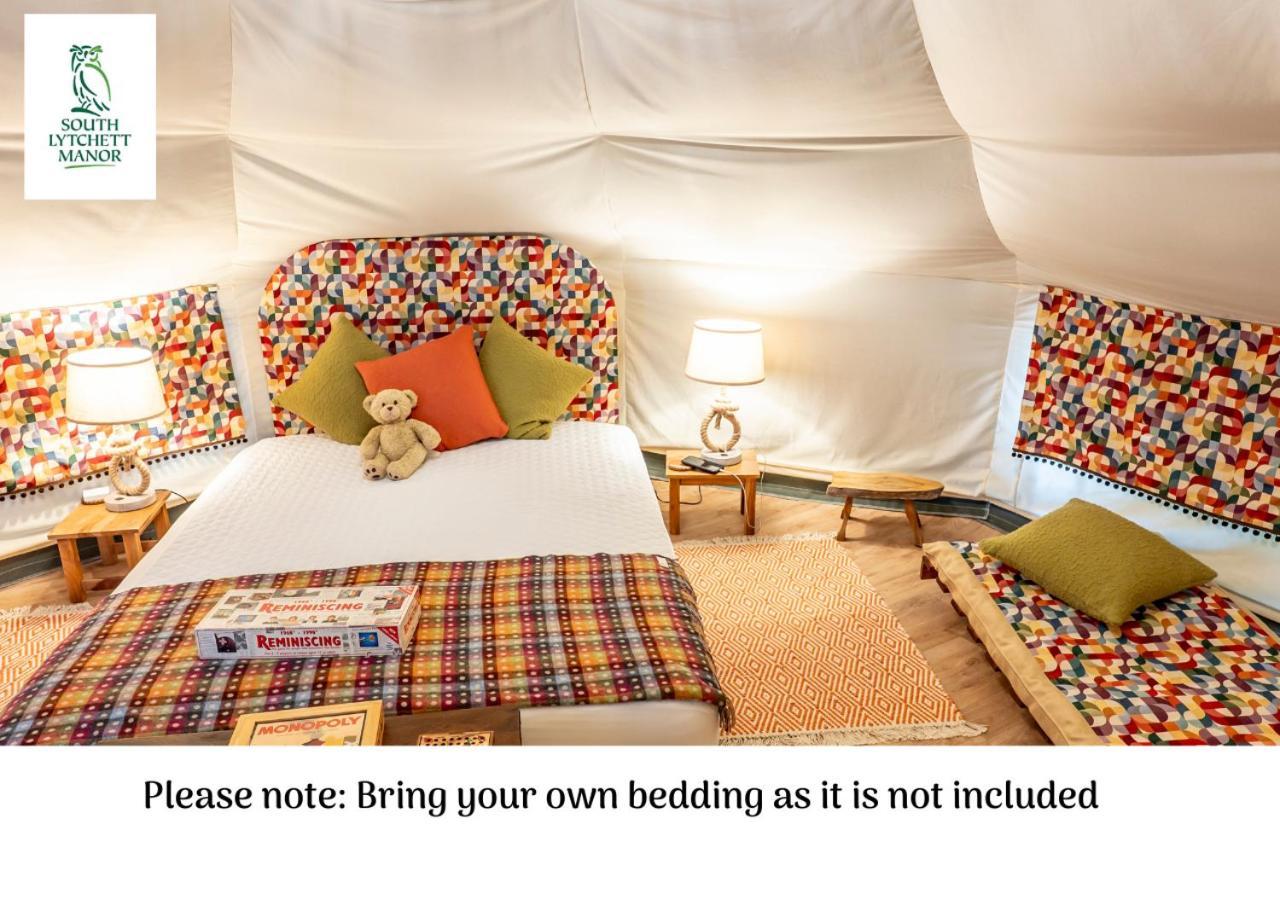 ホテル Glamping At South Lytchett Manor プール エクステリア 写真